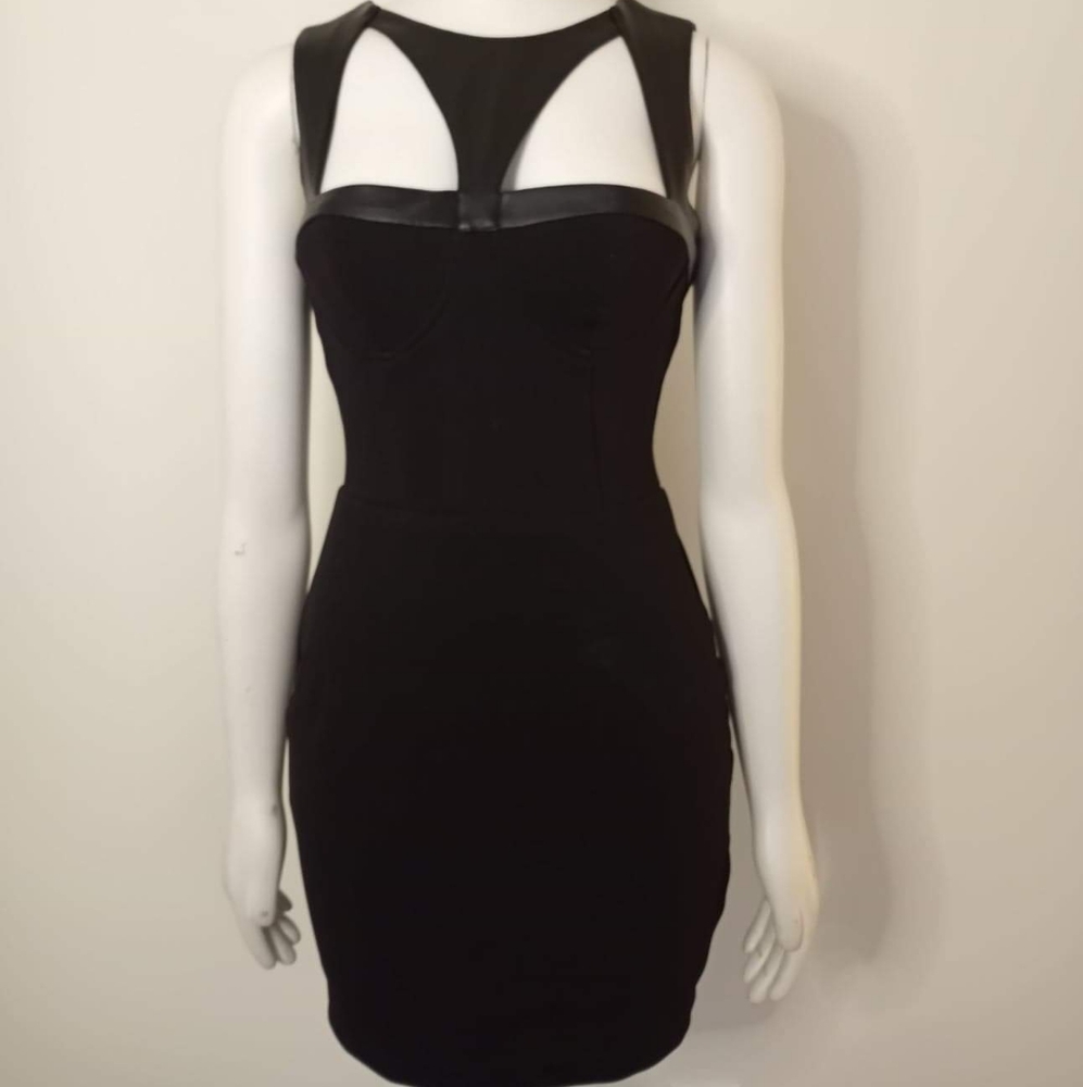 Juniors Material Girl black cocktail dress